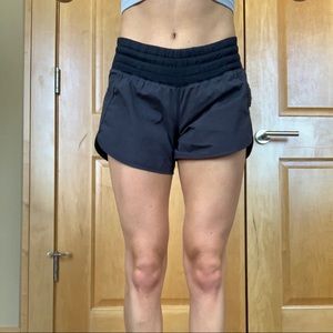 lulu lemon black athletic shorts